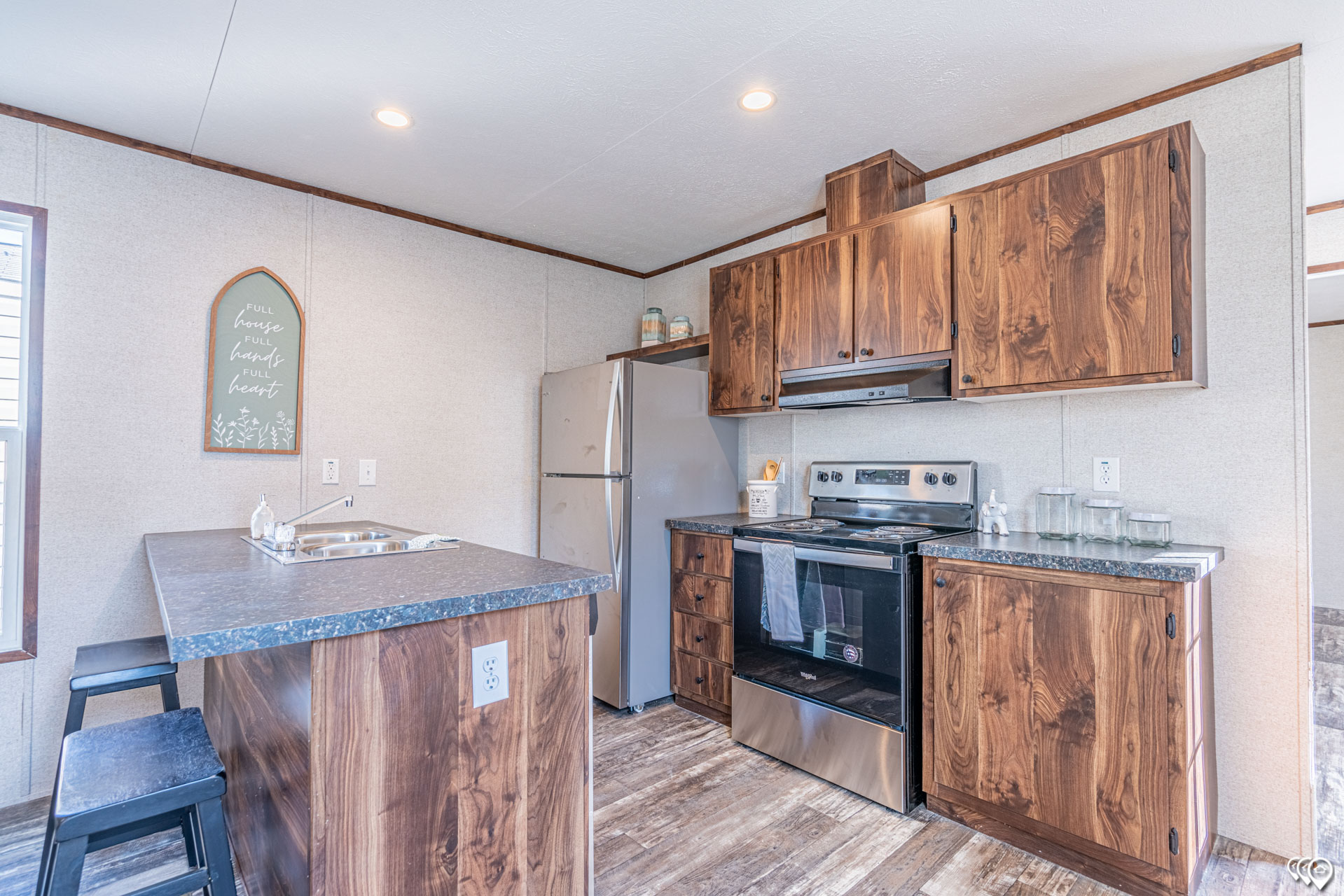 THE HOT HOUSE アンドレア・ブランジ 36 Insert Hood, 1 motors 560 CFM | Bertazzoni